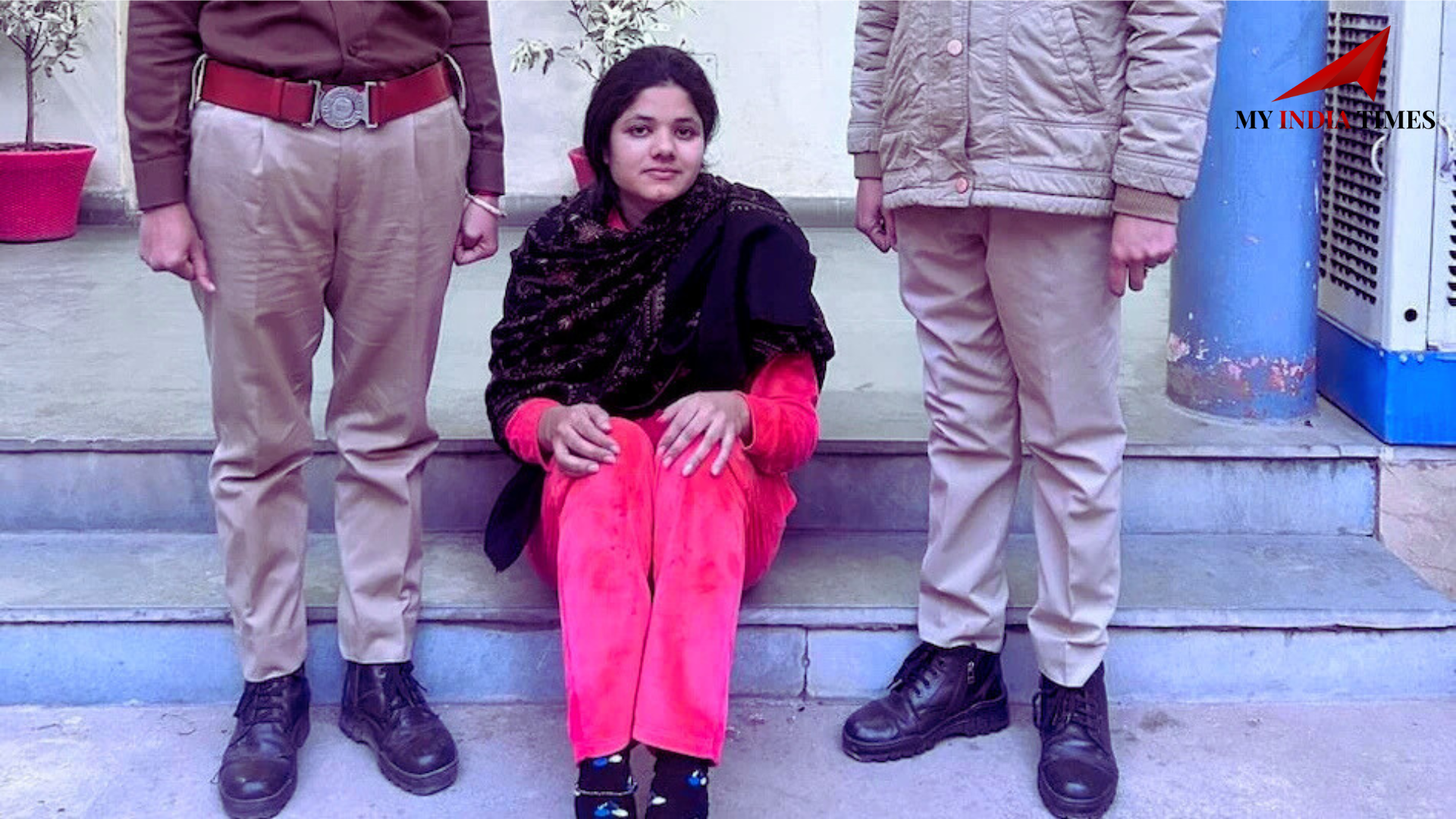 ‘Looteri Dulhan’ from Dehradun Arrested in Jaipur for Matrimonial Fraud and Extortion 676bea2b98099-myindiatimes-Looteri-Dulhan.png
