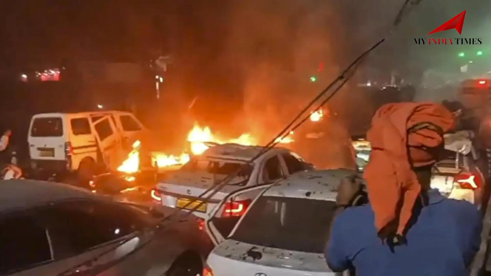 Massive Red Fort Car Explosion Live Updates: Nine Dead, Over Twenty Injured As Explosives Hidden In Hyundai i20 Trigger Devastating Blast Near Red Fort Metro Station — Sources Reveal Connection To Faridabad Explosive Seizure