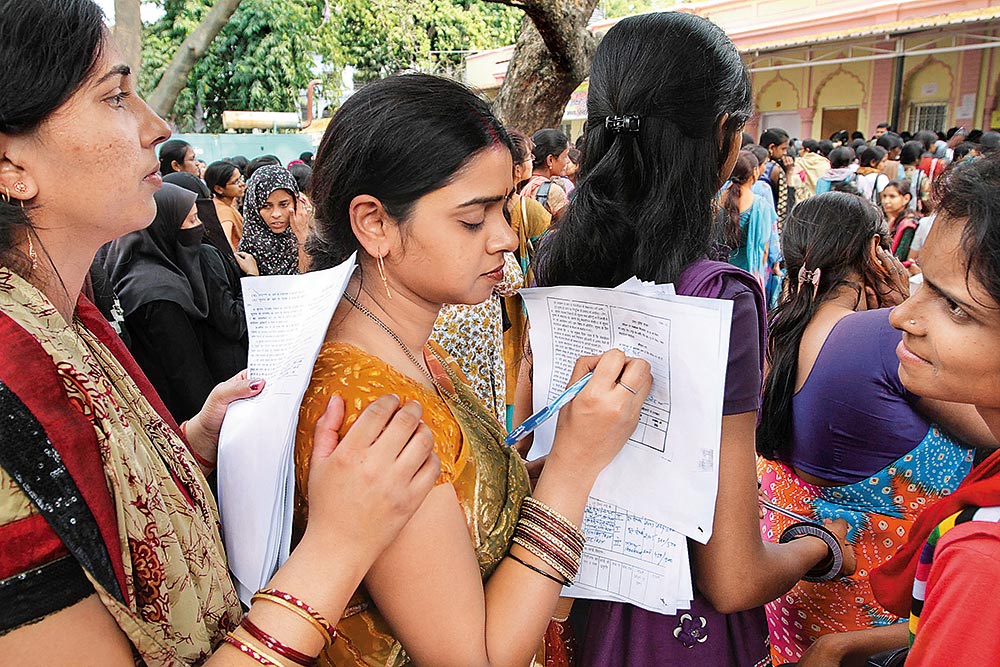 
Madhya Pradesh Cabinet Approves Increased Womenâ