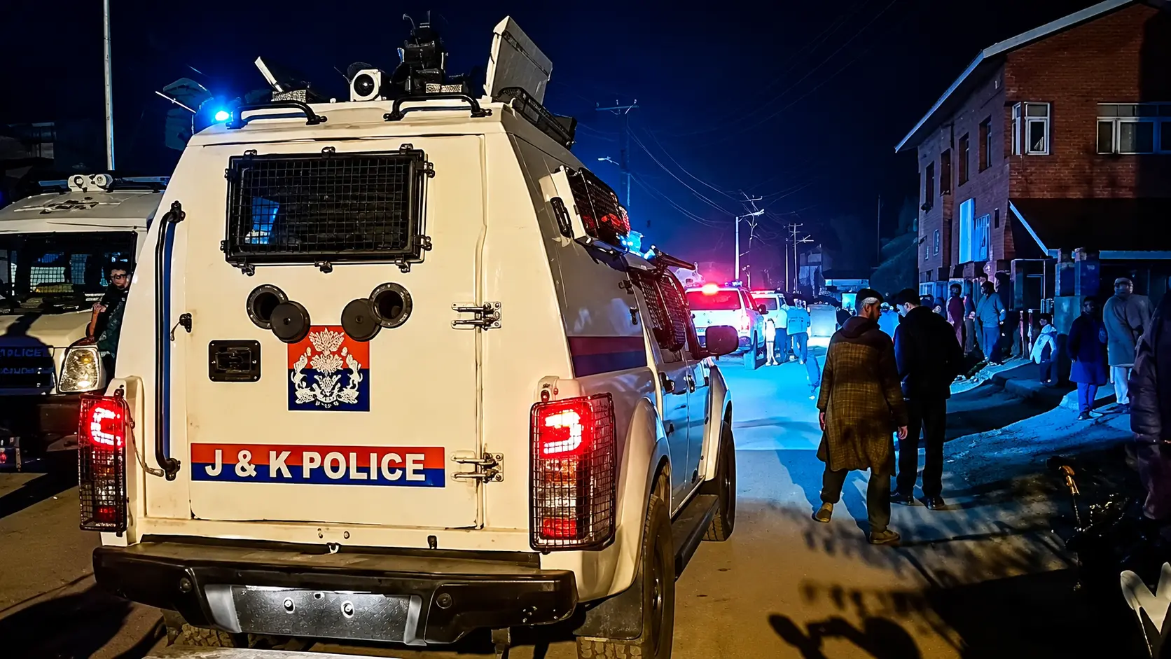 2 Migrant Workers Killed in Terrorist Attack in Jammu and Kashmir's Kulgam Amid Amarnath Yatra Security