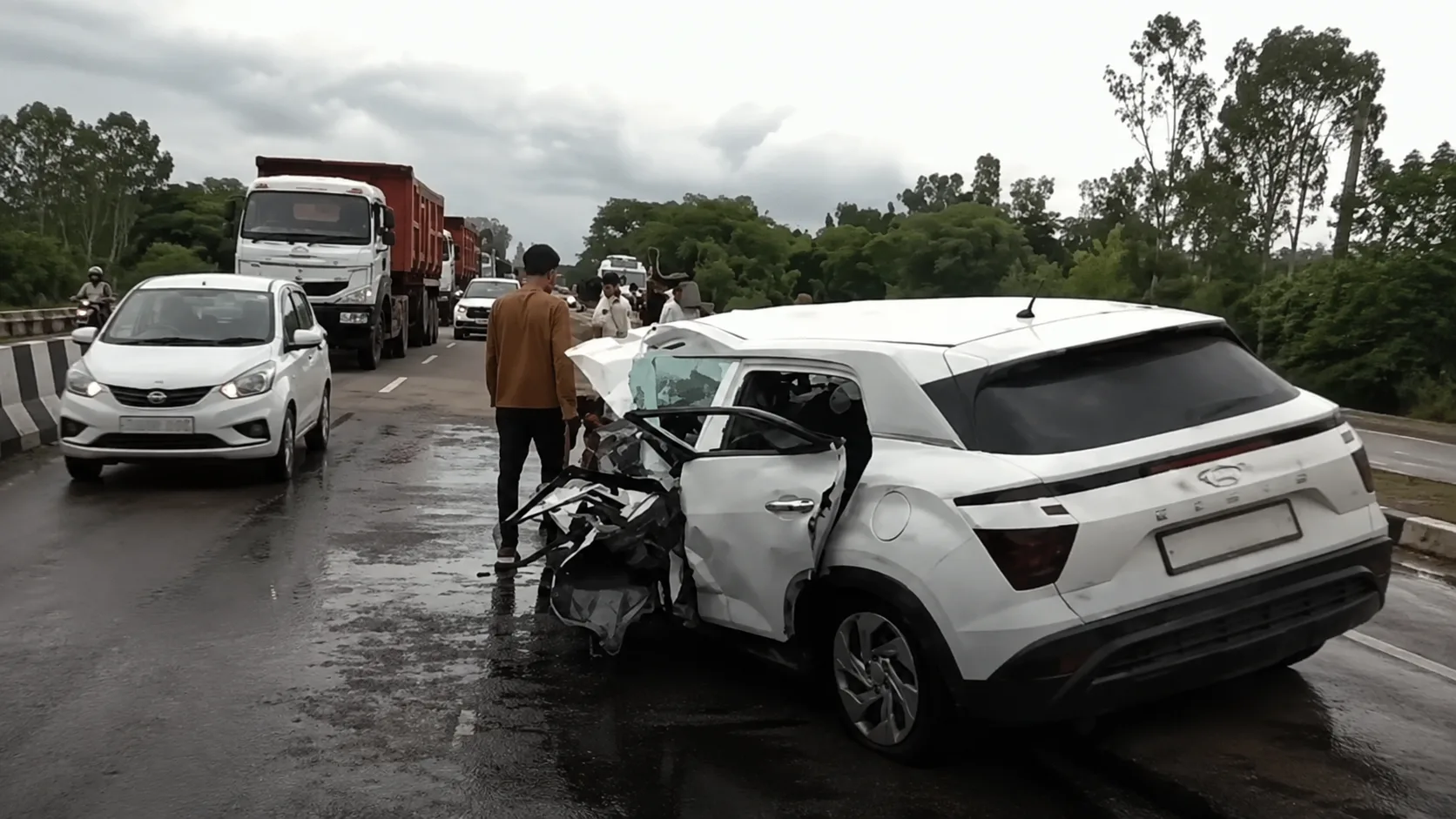 Police Verify Viral Video Linked to Atiq Ahmeds Son Abaans Fatal Car Crash